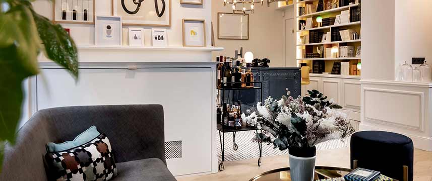 Hotel  Louvre Montana Lobby Seating